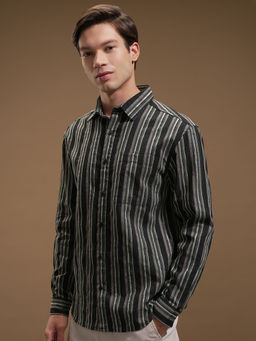 HIGHLANDER - Black Striped Relaxed Fit Shirt