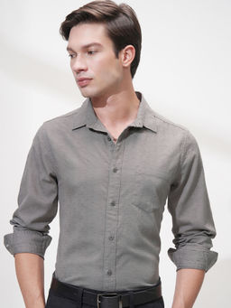 HIGHLANDER - Grey Spread Collar Relaxed Fit Shirt