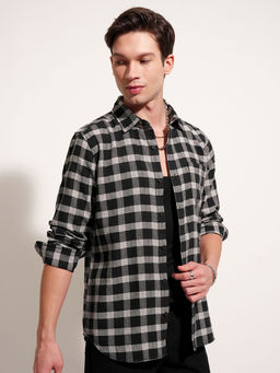 HIGHLANDER - Black Checks Relaxed Fit Shirt
