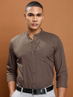 HIGHLANDER - Men's Brown Slim Shirt