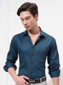 Teal color option, Currently selected