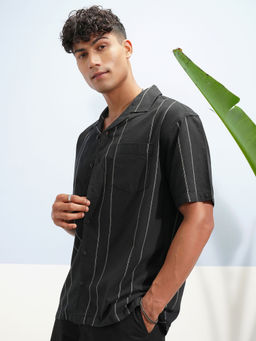 HIGHLANDER - Black Striped Cuban Collar Shirt