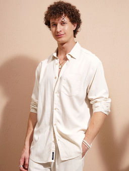HIGHLANDER - Off-white Spread Collar Relaxed Fit Shirt