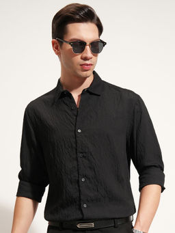 HIGHLANDER - Black Spread Collar Slim Fit Shirt