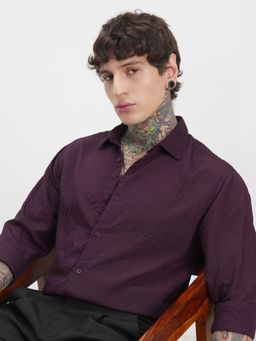 HIGHLANDER - Wine Slim Fit Spread Collar Shirt