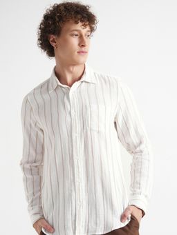 HIGHLANDER - Men's White Slim Shirt