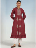 Maroon color option, Currently selected