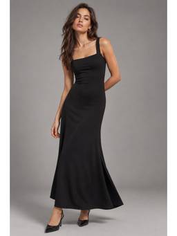Trend Arrest - Black Square Neck Dress
