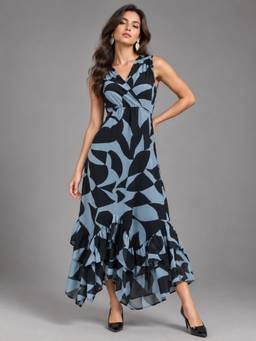 Trend Arrest - Grey Georgette Printed Dress