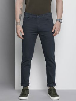 The Indian Garage Co - Men Navy Blue Solid/Plain Chinos