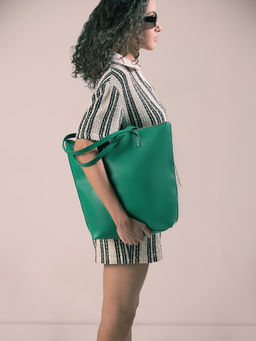 VERO MODA - Solid Green Tote Bag