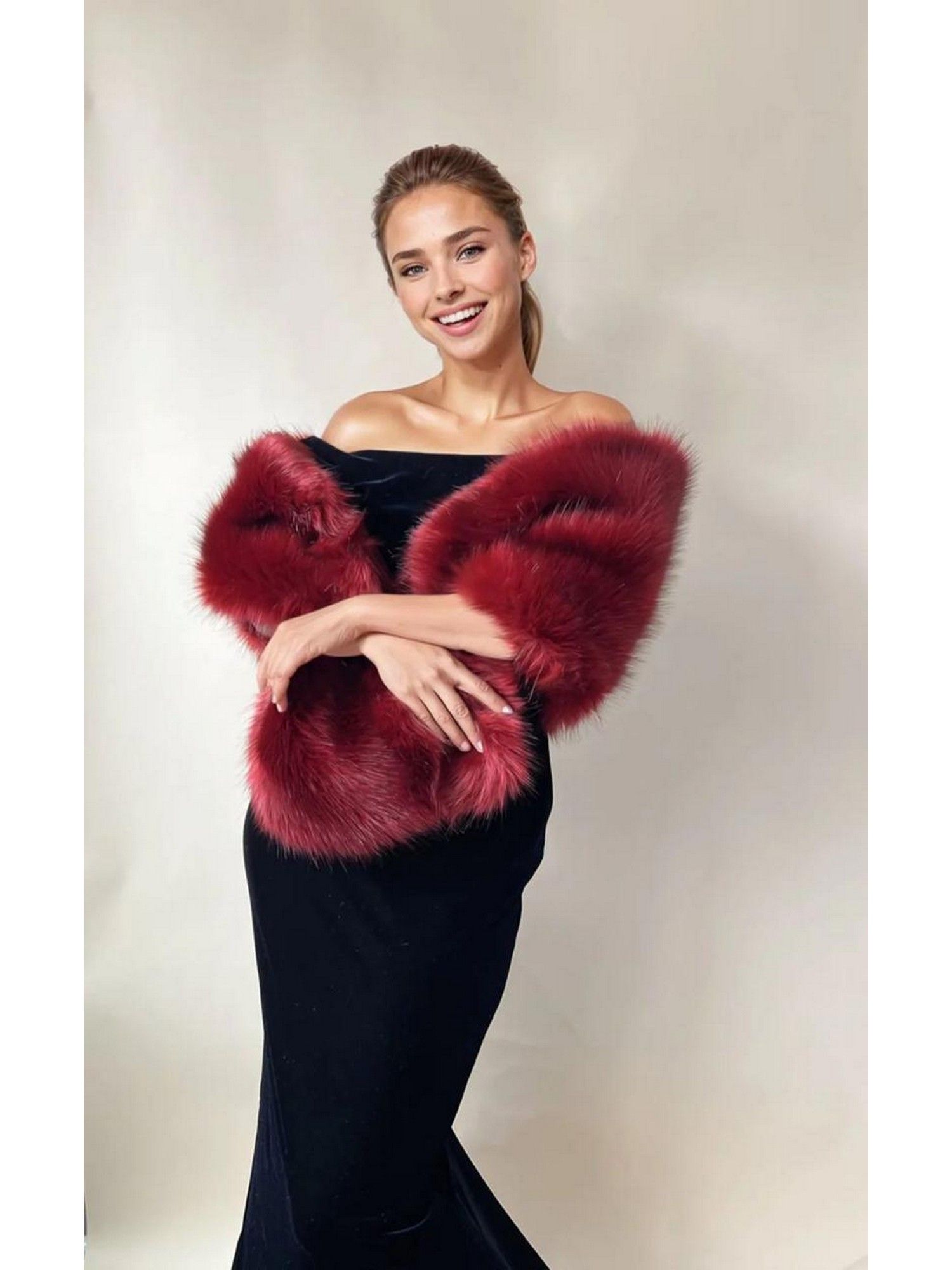 Diana Luxe Fur Maroon Cape-picture-27