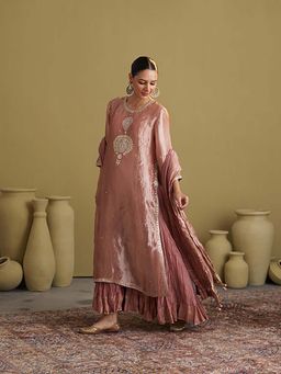 Vaaya - The Rose Pink Banarasi Tissue and Silk Chanderi Kalidaar Kurta