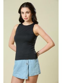 PEACH & PANDA - Black In Cut Top