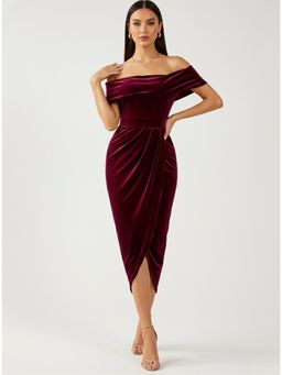 Outzidr - Burgundy Off-Shoulder Wrap Hem Velour Dress