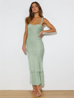 Outzidr - Green Ruffle Hem Detail Dress