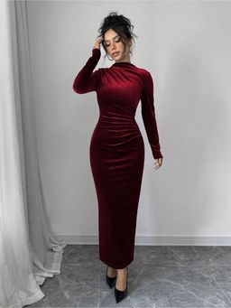 Outzidr - Maroon Full Sleeve High Neck Fitted Dress