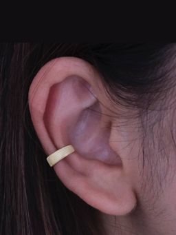 ANUSHKA JAIN JEWELLERY - Lined Ear Cuff