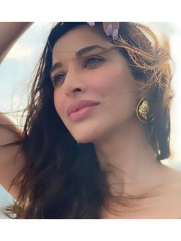 ANUSHKA JAIN JEWELLERY - Molten Shield Earring