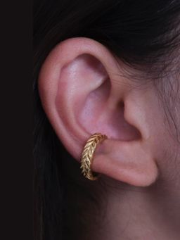 ANUSHKA JAIN JEWELLERY - Solid Leaf Ear Cuff