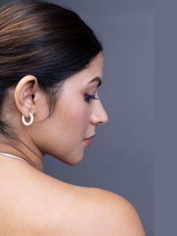 ANUSHKA JAIN JEWELLERY - Sakshi's Basic Gal Hoops