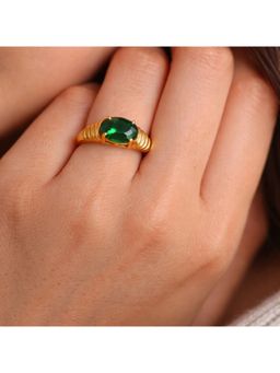 ANUSHKA JAIN JEWELLERY - Forest Green Ring
