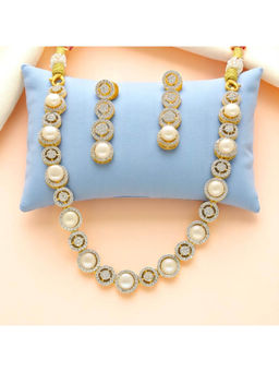 Sri Jagdamba Pearls - Ravishing Luxy Pearl Necklace Set