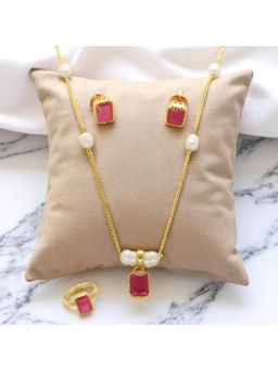 Sri Jagdamba Pearls - Pink Stone Gilded Pulse Pearl Jewellery Set