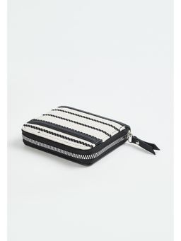 max - Women Striped Wallet