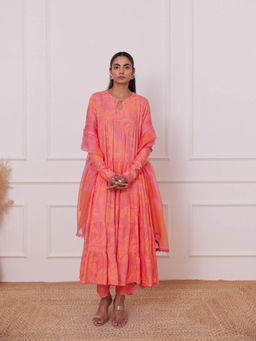 MAAND - Pink Floral Printed Kurta with Pant and Dupatta