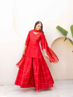 MAAND - Red Embroidered Thread Work Kurti with Palazzo and Dupatta