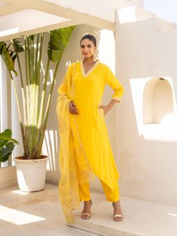 MAAND - Ethnic Motifs Embroidered Kurta with Pant and Dupatta