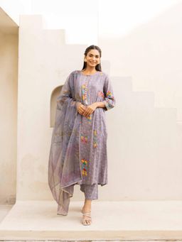 MAAND - Floral Printed Kurta with Pant and Dupatta