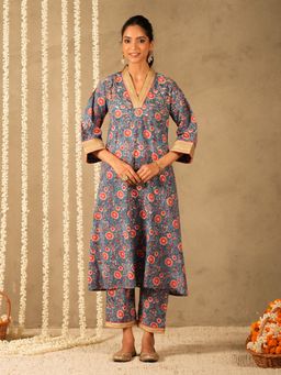 Akiso - Blue Floral Printed Long A-Line Kurta with Pant