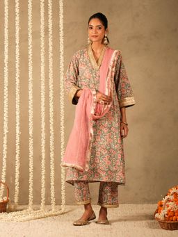 Akiso - Green Floral Printed A-Line Kurta with Pant and Dupatta