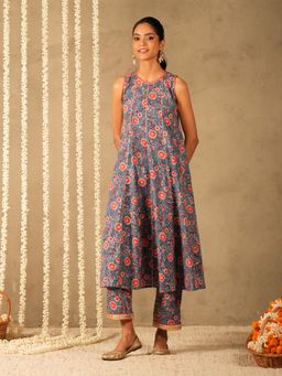 Akiso - Blue Floral Printed Kalidar Long Kurta with Pant