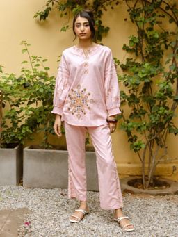 Autumnlane - Viva Blossom Embroidery Cotton Co-Ord Set