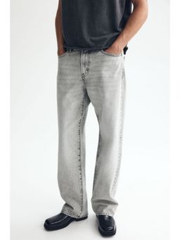 H&M - Men Grey Relaxed Jeans