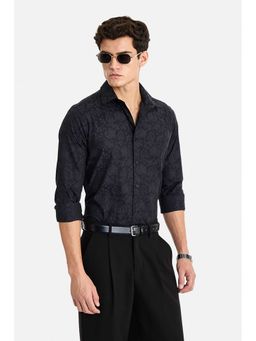 Snitch - Men Black Floral Printed Full Sleeves Slim Fit Shirt