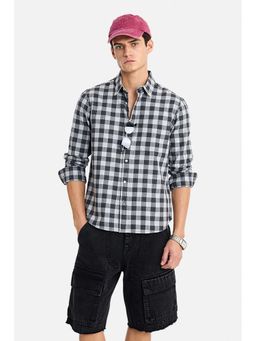 Snitch - Men Black Checks Full Sleeves Regular Fit Casual Shirt
