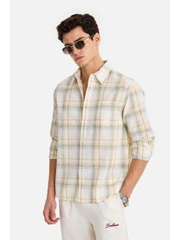 Snitch - Men Beige Checks Full Sleeves Regular Fit Shirt