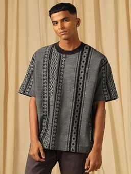 Mufti - Men Jet Black Geometric Printed T-shirt