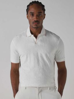 Mufti - Men Bright White Textured Polo T-shirt