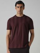 Maroon color option, Currently selected