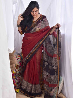 Sundarii - Mithi Dabu Kota Doria Printed Saree with Unstitched Blouse