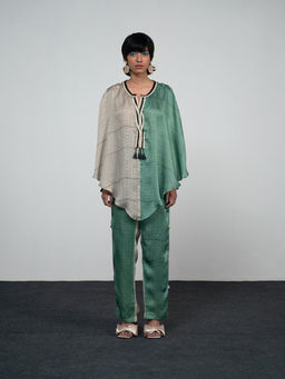 Kamaali Pret - Donne Green Colorblock Cape Top with Pant (Set of 2)