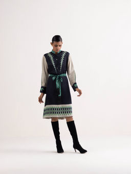 Kamaali Pret - Anahita Black Printed Midi Dress