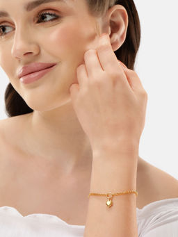 Carlton London - 18Kt Gold Plated Heart Charm Bracelet