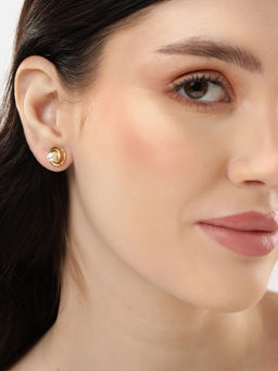 Carlton London - 18kt Gold Plated Pearl Stud Earring