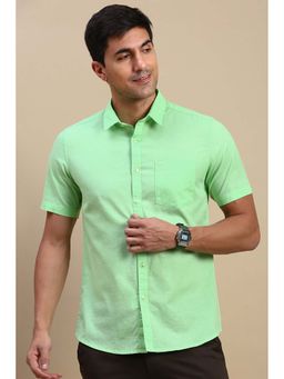 Classic Polo - Green Solid Slim Fit Shirt